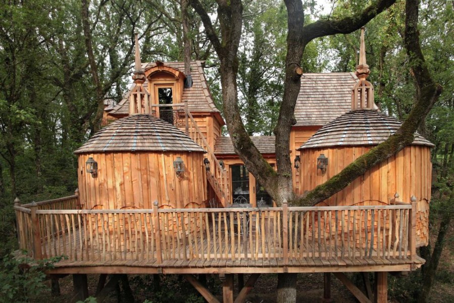 Cabane dans les arbres Dordogne : un séjour insolite !
