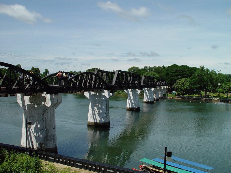 Le pont de la rivière kwai : pour un voyage dans l'histoire